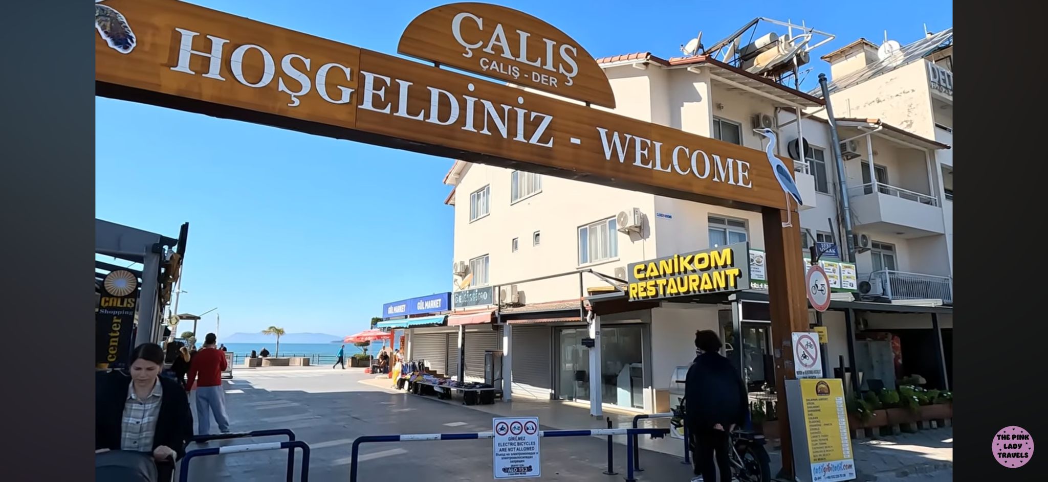 Deluxe Kısmi Deniz Manzaralı Balkonlu 1+0