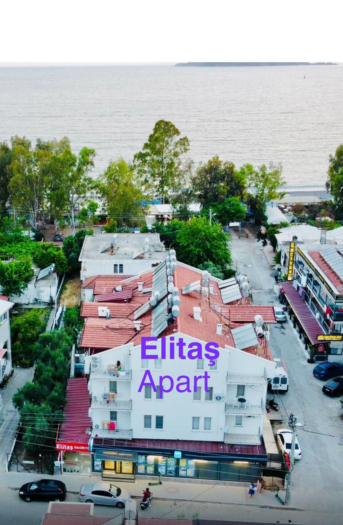 Deluxe Kısmi Deniz Manzaralı Balkonlu 1+0